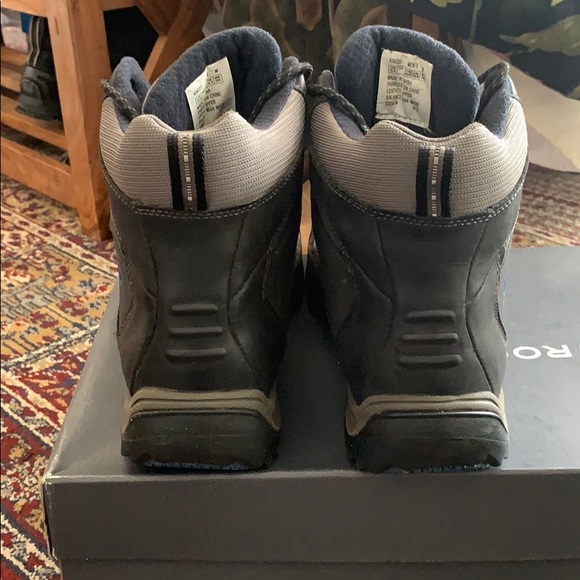 Men’s ROCKPORT Winter Boots - Picture 5 of 7